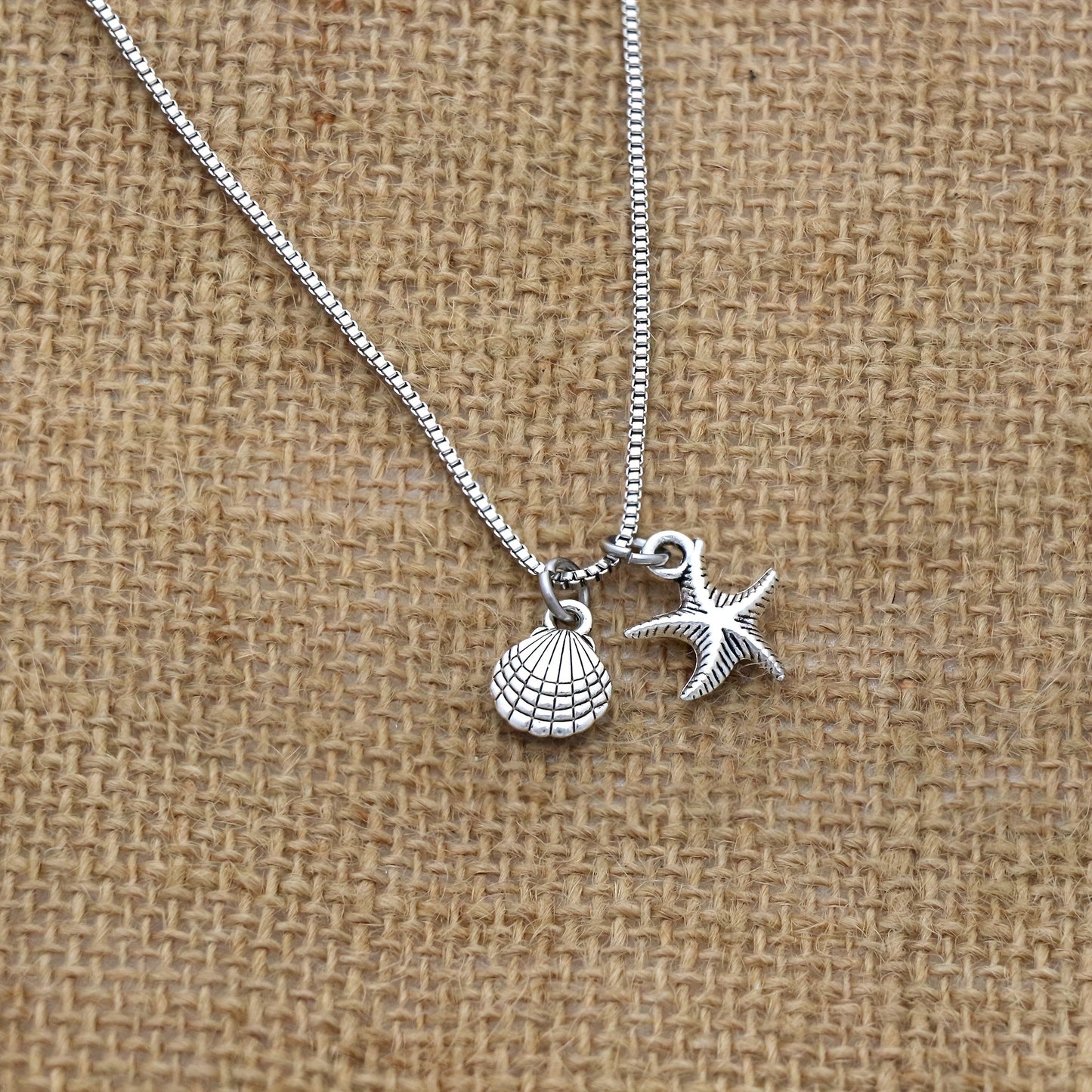 Silver Shell & Starfish Square Rolo Chain Necklace – 24" with Pendant Charms