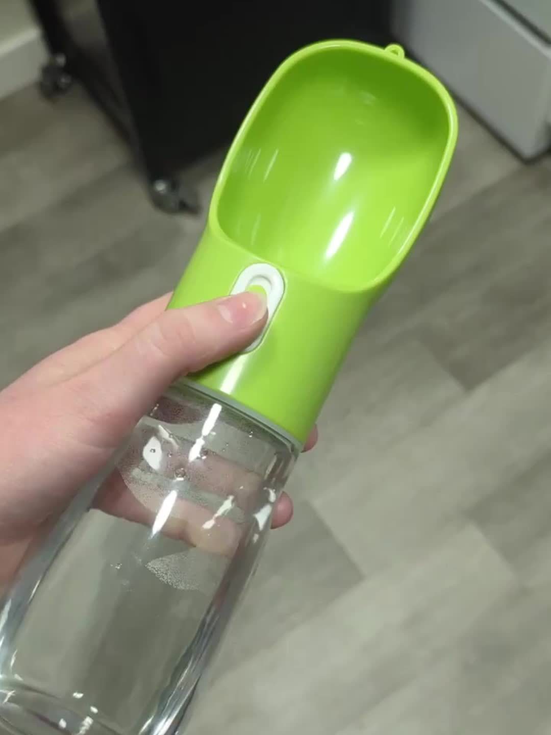 Green Portable Dog Travel Water Bottle – Leakproof, Stay Hydrated on the Go